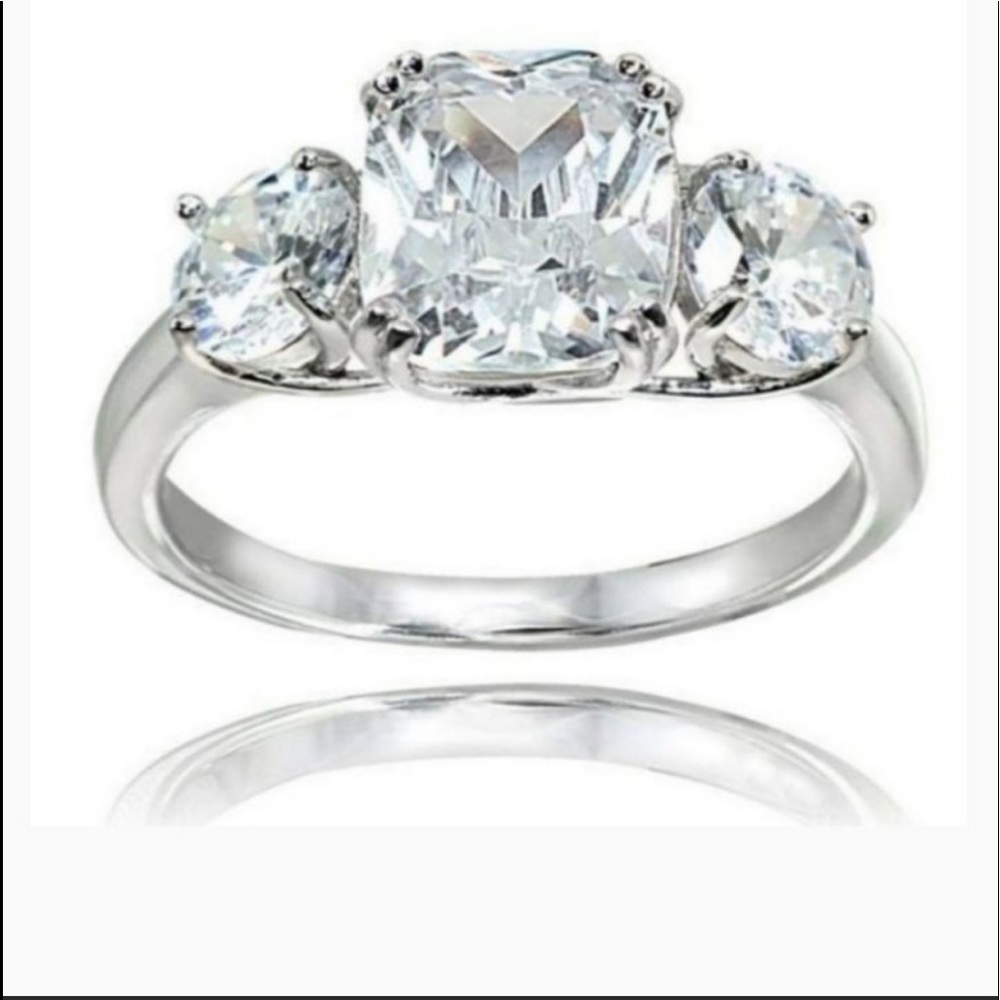 Sparkly Cushion Statement Ring size 6 NIB Megan M - Picture 5 of 9